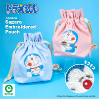 ドラえもんが、どら焼きと一緒で幸せそう♪ タケコプターなどひみつ道具を使う姿もアイテムに 画像