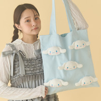 シナモロールやポムポムプリンの“もこもこ”ぬいが激カワ！サンリオキャラクターズ×merry jennyのコラボトート登場♪ 画像