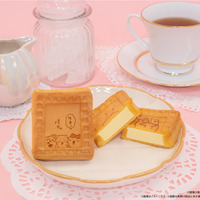 「ちいかわ」可愛すぎで食べるのがもったいない…！ 仲良しなちいかわたちのフレーム型ワッフルが登場♪ 画像