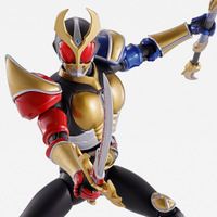 「仮面ライダーアギト」三位一体の戦士“トリニティフォーム”がアクションフィギュア化！新規造形の武器も付属【2月5日まで】 画像