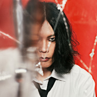 米津玄師「IRIS OUT」　異例のロングヒット爆進中！歴代最多記録を更新、オリコン・Billboard両チャートで4冠達成 画像