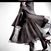 「DEATH NOTE」月やL、リュークがふわりと覗く…静謐な闇とエレガントな女性像を重ねて「MAYLA」ゴシックなスカート登場 画像