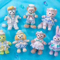 ダッフィーの新グッズは心きらめくジュビリーブルー☆ ぬいバッジやフードスーベニアが4月14日新登場【東京ディズニーシー】 画像