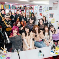「鬼滅の刃」「SAO」「ガンダムSEED」ファン必見！ 梶浦由記×LiSA×FictionJunctionがNHK「tiny desk concerts JAPAN」で奇跡の共演！  名曲を特別アレンジで