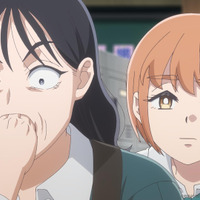 TVアニメ「霧尾ファンクラブ」クラスメイトの男子・霧尾が気になる藍美と波はある日教室で彼の学ランを発見して…！？第1話あらすじ&先行カット公開！ 画像