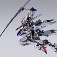 ガンダム・バルバトスに色んな武器を装着！オプションセットが登場！「機動戦士ガンダム エクストリームバーサス2 インフィニットブースト」で見られる460mmライフル砲を装備した姿をお手元でも 画像