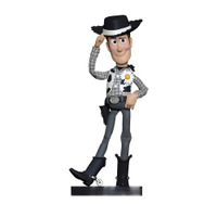 ウッディやバズが400万円越えフィギュアに！「トイ・ストーリー」のキャラクターを“再解釈”したグッズが発売