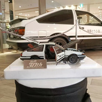 「頭文字D」AE86（ハチロク）が実車と1/18スケールモデルで集結！ イオンモール高崎でポップアップショップ開催【8月11日～】