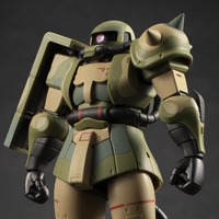 「ガンダム」陸戦型ザク迷彩仕様の湿地帯戦用ザクがROBOT魂より立体化！ 連邦軍本部ジャブローを攻略すべく、ジャングルや沼地に対応させたミリタリー感あふれるザク 画像