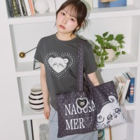 「ちいかわ」ハチワレ、うさぎがラインストーンでキラキラ☆デコＴや、“巨・オムライス”のルームライトも！新商品が登場