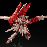 HGBF 1/144 Hi-νガンダムヴレイブアメイジング Ver.紅の彗星