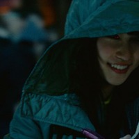「デスノート Light up the NEW world」 川栄李奈演じる青井さくらの危険で無邪気な笑顔 画像