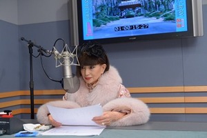 黒柳徹子、47年ぶりに美女ペネロープ役をアフレコ　「サンダーバード」BD発売CM 画像