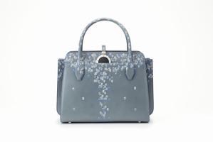 「ジョジョ×ブルガリ」荒木飛呂彦デザインの限定コレクション、題材は“キラークイーン” 画像