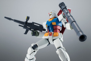 「機動戦士ガンダム」最終決戦仕様の“RX-78-2”フィギュアが登場 ラストシューティングも再現可 画像