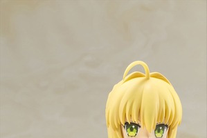 「Fate/EXTRA Last Encore」セイバー、真紅ドレスも緻密再現！デフォルメ可動フィギュア化 画像