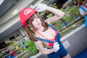 【コスプレ】「コスサミ2019」美女レイヤーが夏衣装で魅惑！ マリオ、レムら人気キャラ勢揃い【写真147枚】 画像