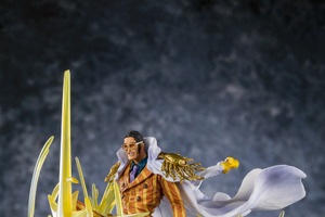 「ワンピース」光の速度で蹴られた事はあるかい？ 三大将の“黄猿”ボルサリーノがフィギュア化！ 画像