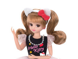 今度のコラボレーションは“リカちゃん”　ハローキティ40周年のお祝い 画像