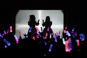 姿を見せないアーティストClariS　初企画イベントにシルエットでのサプライズ出演 画像