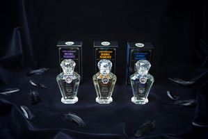 「家庭教師ヒットマンREBORN！」フレグランスが登場！ツナ、雲雀、骸をイメージ 画像