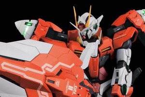 「ガンダム00外伝」PGガンプラ化！ ダブルオーガンダムセブンソード／Gインスペクションの発光ギミックを見よ！ 画像