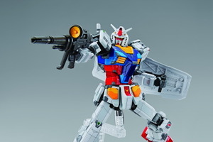 「ガンダム」“動く実物大ガンダム”のガンプラが特別先行発売！ 精巧なデザインに注目 画像