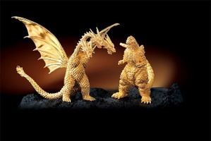 世界で6セット限定、純金製「ゴジラVSキングギドラ」ジオラマは60周年で600万円 画像