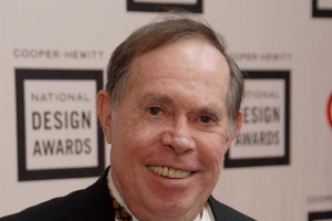 7月18日はシド・ミードの誕生日です 画像