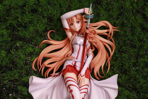 「SAO」アスナが物憂げな表情でくつろいで… アインクラド編の“休日”の姿をフィギュア化 画像