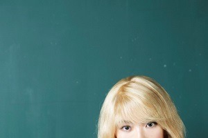 映画「暗殺教室」のビッチ先生に女優・知英(ジヨン)　美しき暗殺者に挑戦 画像