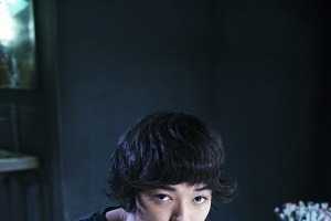 「バクマン。」新妻エイジ役に染谷将太　天才若手マンガ家を演じる 画像