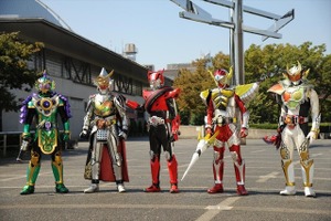仮面ライダー劇場版最新作の予告が公開　ドライブ・鎧武 奇跡の共闘 画像