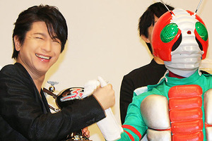 念願の仮面ライダー3号演じた及川光博、20年後は死神博士？ 画像