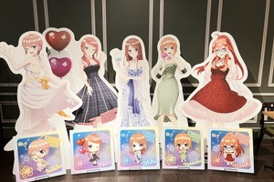 「五等分の花嫁」大人になった五つ子／高校生の五つ子と一緒に過ごす夏！ 「Mixalive TOKYO」コラボカフェの内装公開 画像