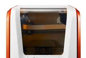 フィギュアもサクサク？　5万円を切る個人向け3Dプリンタ発売　 画像