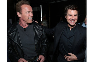 シュワルツェネッガーとトム・クルーズで夢の2ショット 2大作品が今夏世界を巡る 画像