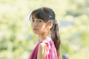 「七つの大罪」EDでデビューの大型新人・瀧川ありさがライブで新曲披露 画像