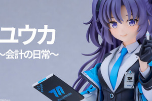 やっぱり太ももは“モッチリ”とした仕上がりに…！ 「ブルアカ」ユウカがオリジナルポーズで立体化―学生証や制服も細かく再現 画像