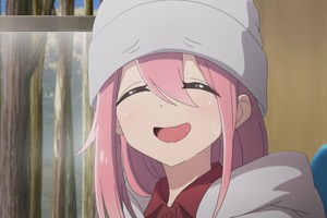 春アニメ「ゆるキャン△ SEASON3」なでしこは鉄道一人旅を満喫♪ リンと綾乃が到着するまで時間があって…第4話先行カット 画像