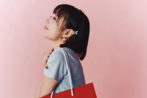 「ハローキティ×KIRSH」チェリーをギュッと抱きしめたデザインがかわいい♪ 東京ローンチ1周年を記念した周年祭＆大阪でPOPUP開催 画像