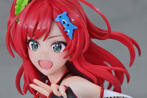 健康的なスタイルが夏らしい！『ドルウェブ』ユニフォーム姿でトレーニング中の「咲宮入華」が立体化―ボディにフィットする水着に釘付け 画像