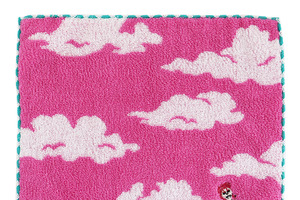 「ジョジョ 3部」花京院人形がハンカチに！ 日常必須アイテムが“メギャン”と登場ッ！ 画像