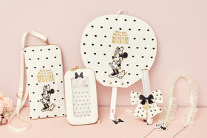 「ディズニー」ミニーと“推し活”しよ♪ うちわやペンラをハートたっぷりのアイテムでデコ！新コレクション「ときめいて」登場 画像
