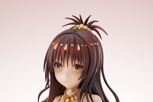 「To LOVEる」結城美柑の胸元やお尻に目が釘付け！ アラビアン衣装の下の肌部分は“すべすべの手触り” 画像