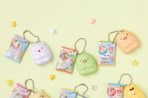 「すみっコぐらし」“かまぼこ”がそのままグッズに!? ぷにぷに触感が癖になる♪ミニチュアチャーム登場 画像