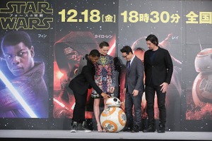 「スター・ウォーズ/フォースの覚醒」来日キャスト　空いた時間にアキバや原宿を満喫 画像