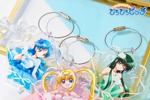 「ぴちぴちピッチ」るちあ、波音、リナらがキラキラなシアーフリルドレス姿に♪ 描き下ろしグッズを多数ラインナップ 画像