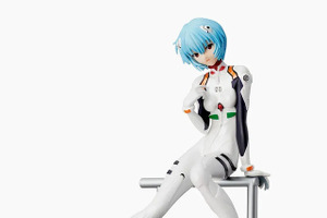 華奢な姿が印象的…！「ヱヴァ新劇場版」より「綾波レイ」がリミテッドプレミアムフィギュアでプライズ向けに再登場 画像