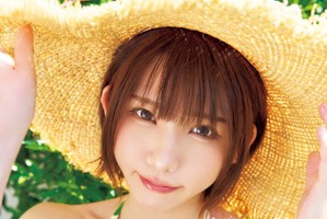 コスプレイヤー・えなこの“ひまわり水着”が眩しい♪「ヤングアニマルWeb」グラビアに登場 画像